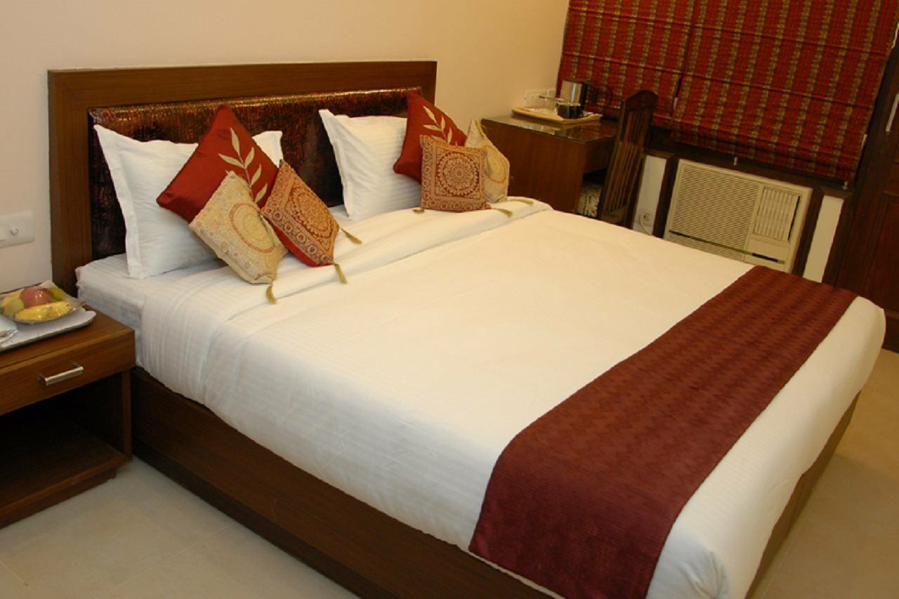 Red Maple Bed & Breakfast Neu-Delhi Exterior foto