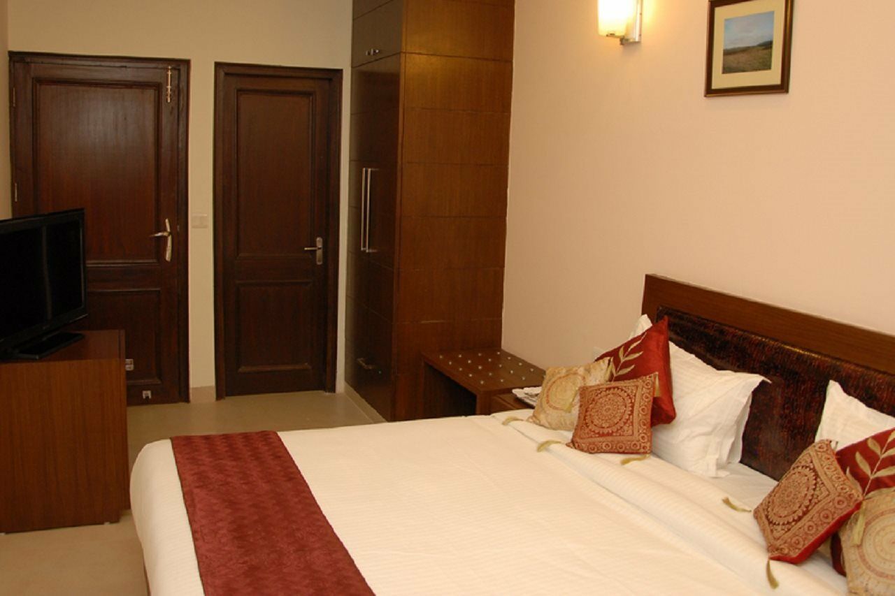 Red Maple Bed & Breakfast Neu-Delhi Exterior foto